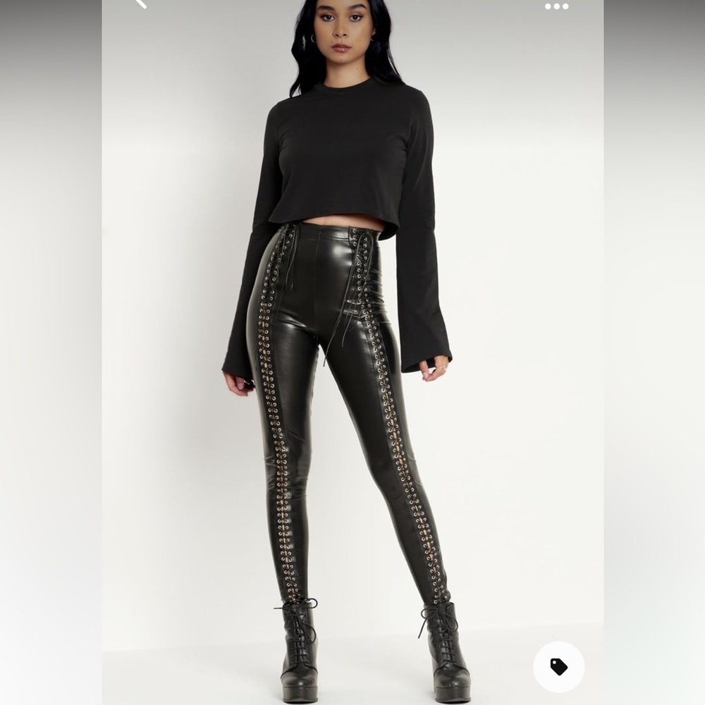 Blackmilk Traveller Lace up HW leggings L NWT faux leather goth Witcher
